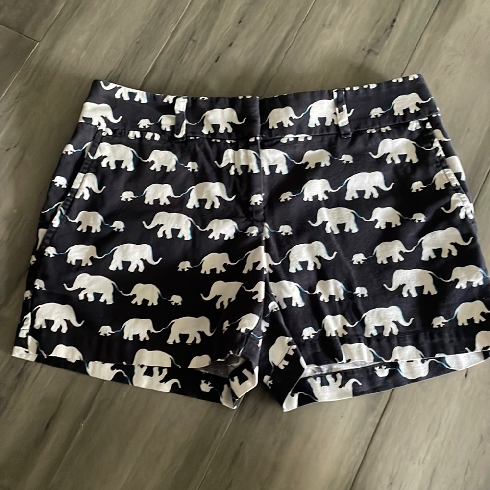 Woman’s/ junior s shorts